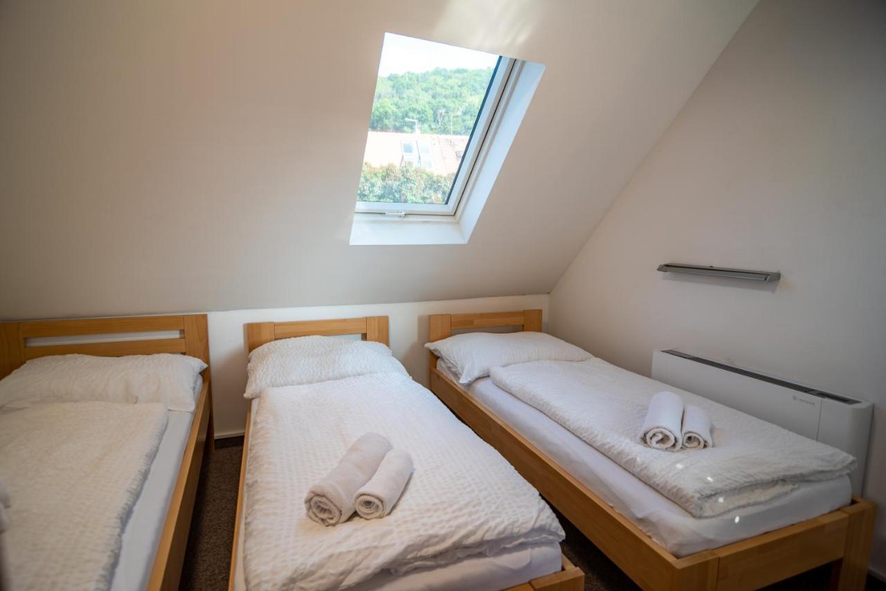 Mikulov - Inn - Hotel S Vinnym Sklepem Venuse מראה חיצוני תמונה